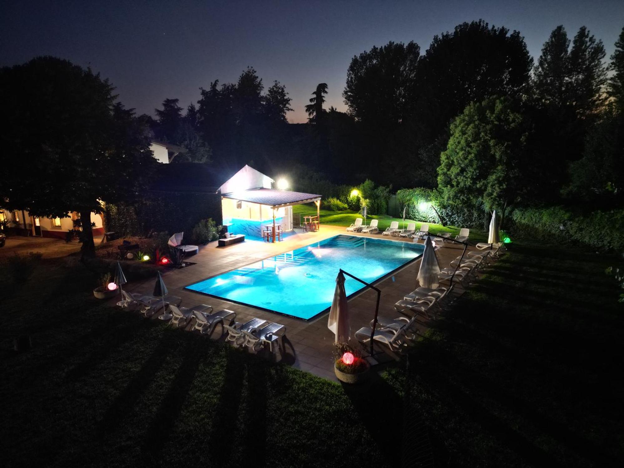 Villa Vitti'S - Verona Est Camping San Martino Buon Albergo Ngoại thất bức ảnh